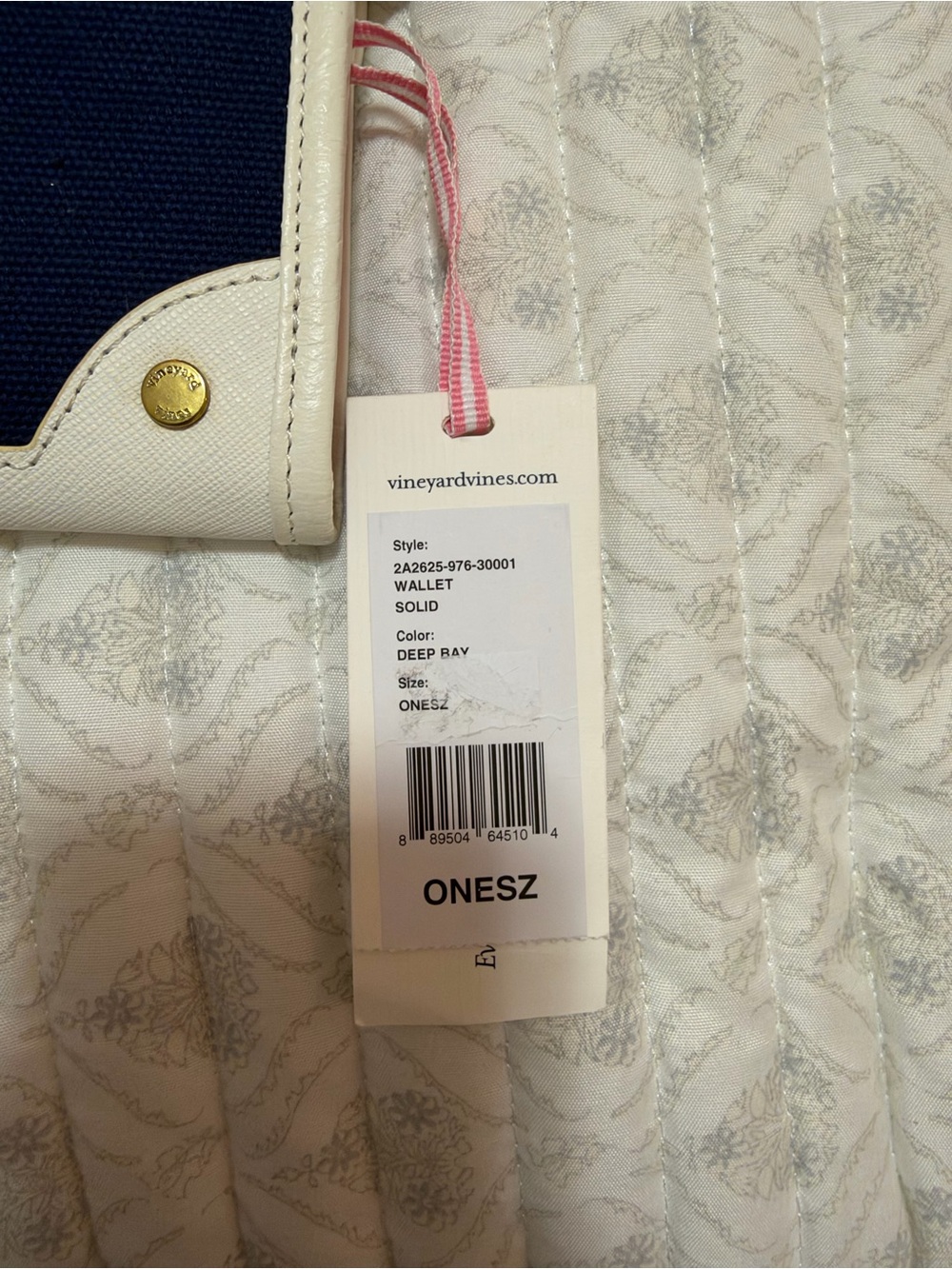 NWT Vineyard Vines Navy and White Clutch Wallet with Pink Tassel - Picture 6 of 6